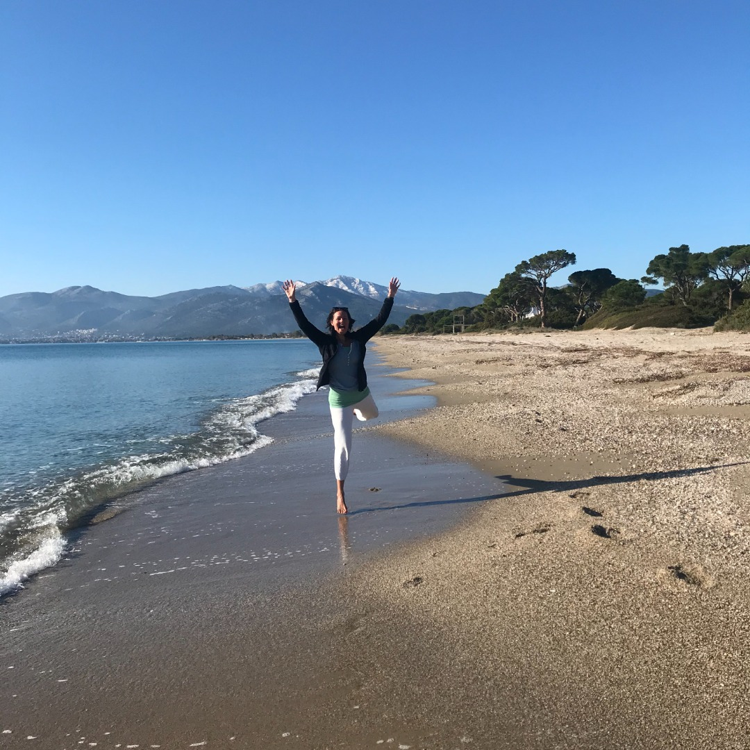 Myrto Mangrioti - Schinias Beach